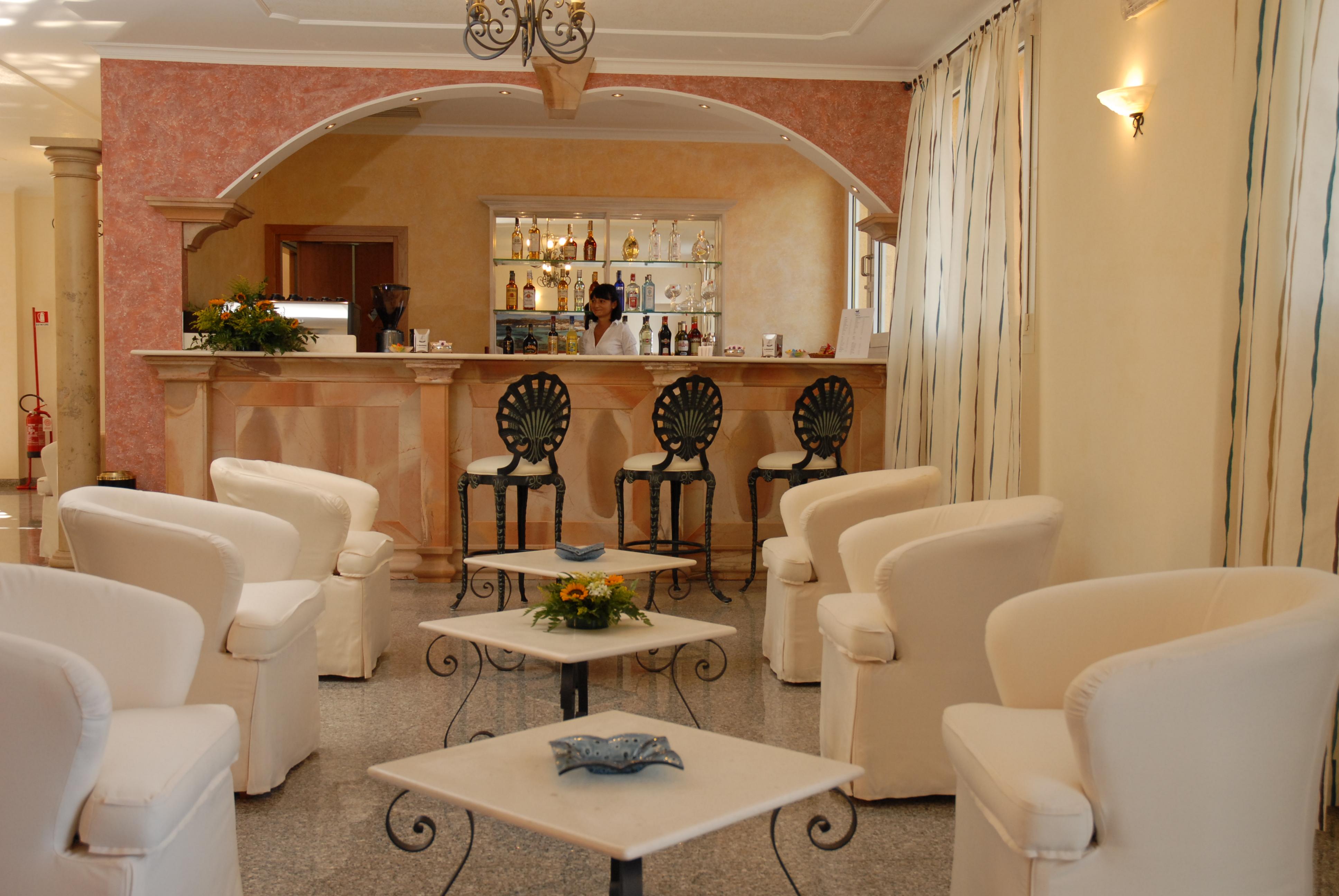 Le Nereidi Hotel & Residence Con Piscina-Tennis-Fitness-Parcheggio Coperto-Sala Conferenze La Maddalena  Luaran gambar