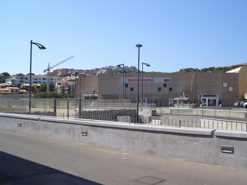 Le Nereidi Hotel & Residence Con Piscina-Tennis-Fitness-Parcheggio Coperto-Sala Conferenze La Maddalena  Luaran gambar